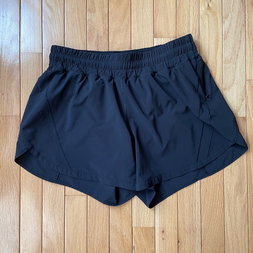 Lululemon track that MR 5” shorts